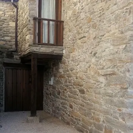 Casa Portela * Portela de Portomourisco